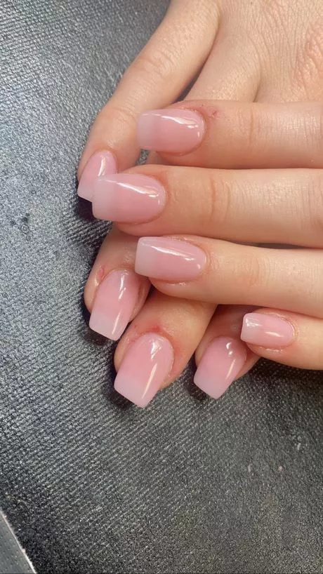 natural-pink-nails-acrylic-72_11-5 Unghii naturale roz acrilice