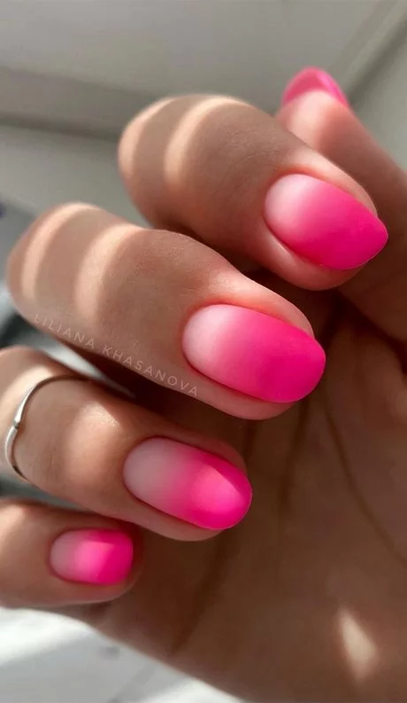 nude-and-pink-ombre-nails-18_16-9 Nud și roz ombre unghii