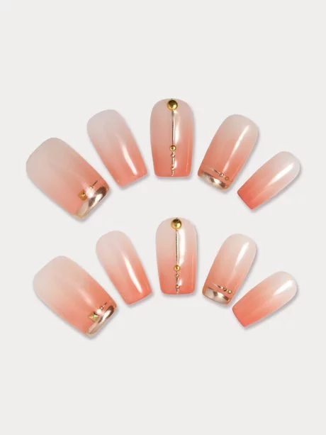 nude-pink-ombre-nails-26_18-11 Nud roz ombre unghii