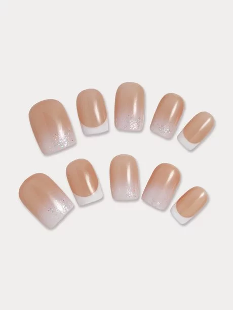 ombre-nails-white-and-pink-94_11-5 Unghii Ombre alb și roz