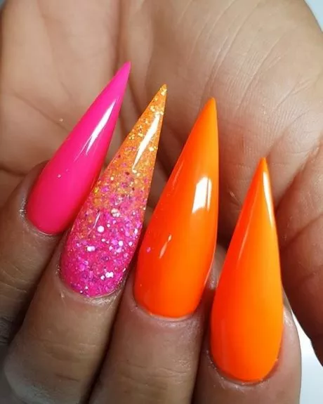 orange-and-pink-nail-ideas-91_13-5 Idei de unghii portocalii și roz