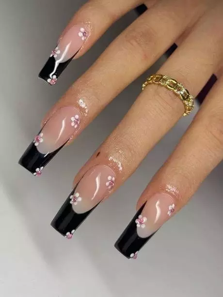 pink-and-black-french-tip-nails-80_13-6 Roz și negru Franceză sfat cuie
