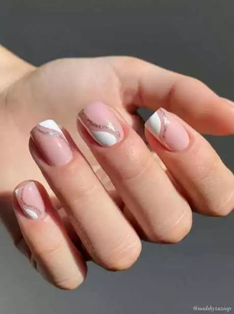 pink-and-grey-short-nails-23_13-6 Unghii scurte roz și gri