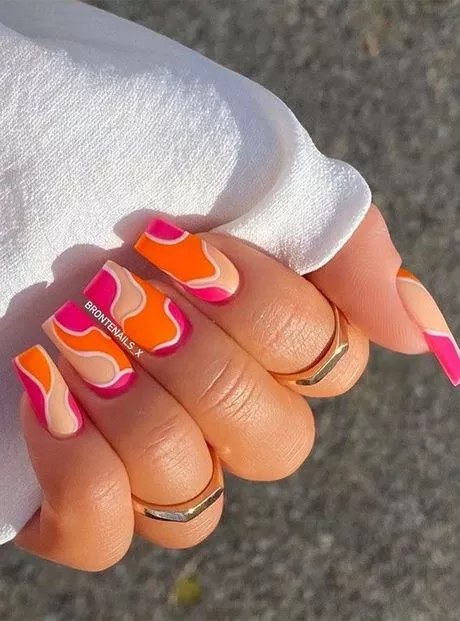 pink-and-orange-swirl-nails-40_18-11 Unghii roz și portocaliu