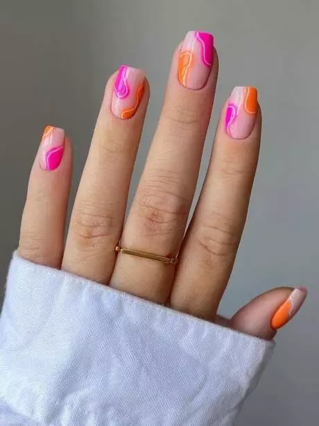pink-and-orange-swirl-nails-40_8-18 Unghii roz și portocaliu