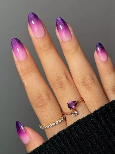 pink-and-purple-nail-ideas-96_4-13 Idei de unghii roz și violet