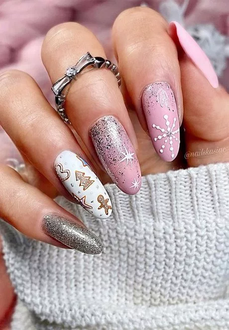 pink-and-silver-christmas-nails-10_9-19 Unghii de Crăciun roz și argintiu