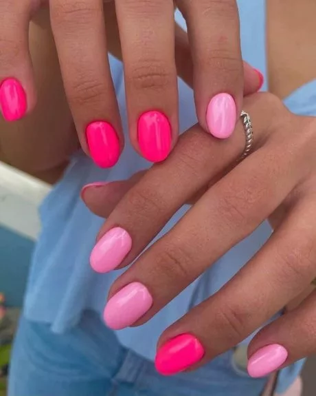 pink-and-teal-nail-ideas-73-1 Idei de unghii roz și teal