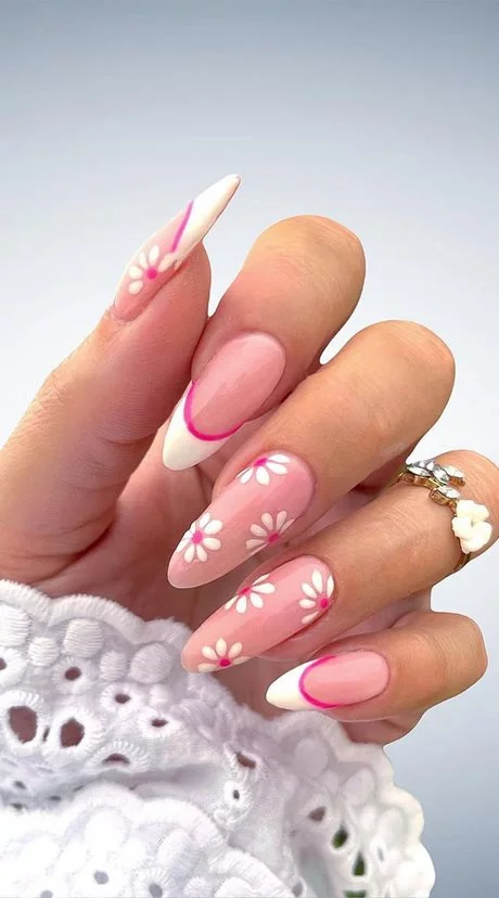 pink-and-white-french-tip-almond-84_11-4 Roz și alb franceză sfat migdale