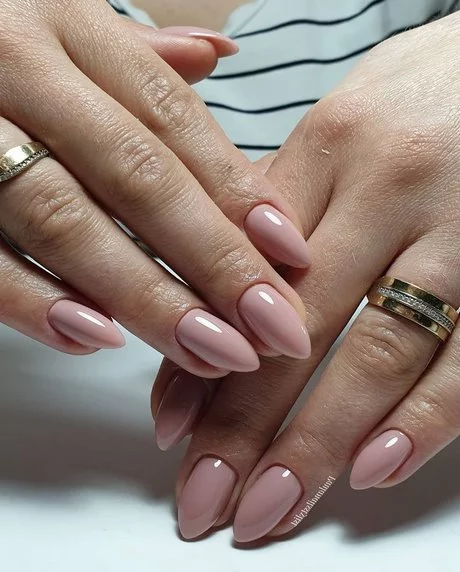 pink-and-white-long-nails-03_3-13 Unghii lungi roz și albe