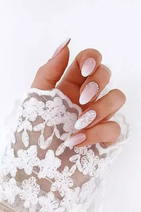 pink-and-white-ombre-wedding-nails-93-1 Unghii de nunta roz si alb ombre