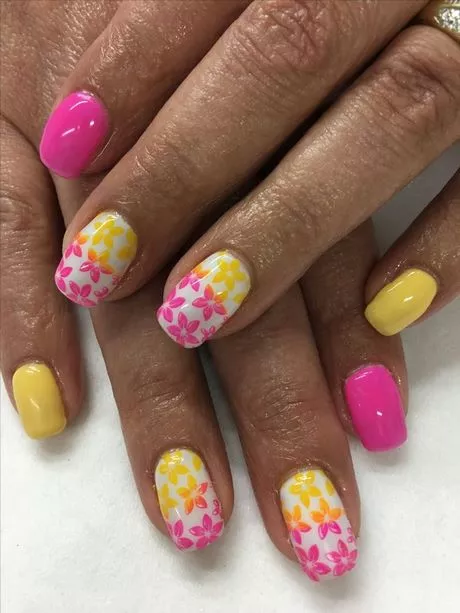 pink-and-yellow-nail-art-54_4-11 Unghii roz și galben