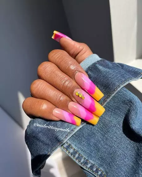 pink-and-yellow-ombre-nails-73-1 Unghii ombre roz și galben