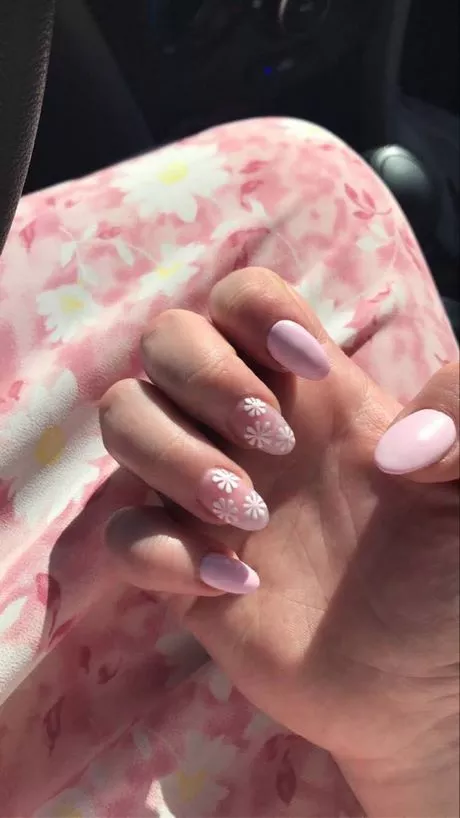 pink-flower-acrylic-nails-29_2-8 Unghii acrilice cu flori roz