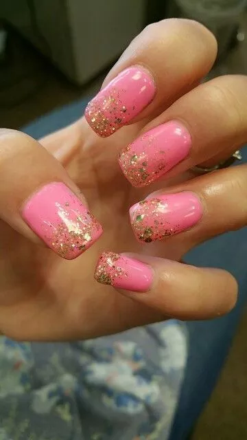 pink-gold-ombre-nails-46_8-17 Unghii Ombre din aur roz