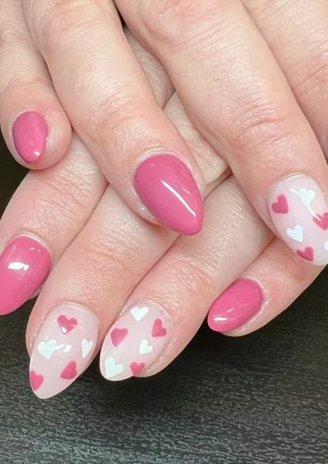 pink-heart-nail-designs-48-2 Modele de unghii cu inimă roz