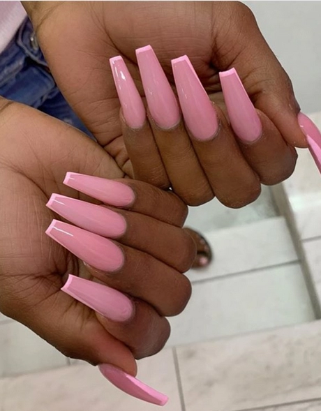 pink-long-acrylic-nails-86_2-11 Unghii acrilice lungi roz