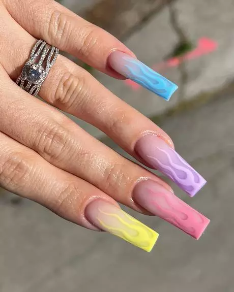 pink-long-nails-design-81_4-11 Design de unghii lungi roz