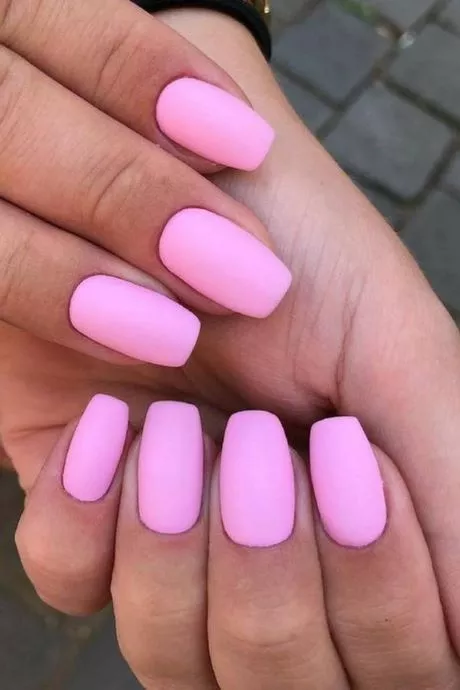 pink-nails-matte-72_9-17 Unghii roz Mat