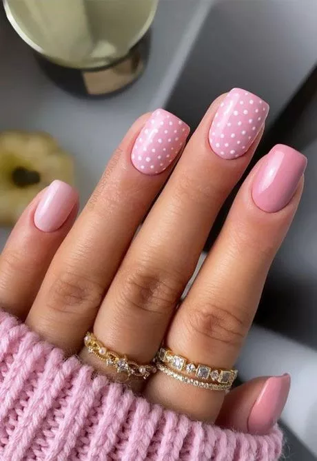 pink-polka-dot-nails-87_17-9 Unghii roz cu buline