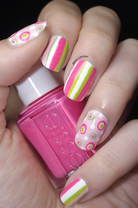 pink-polka-dot-nails-87_2-10 Unghii roz cu buline