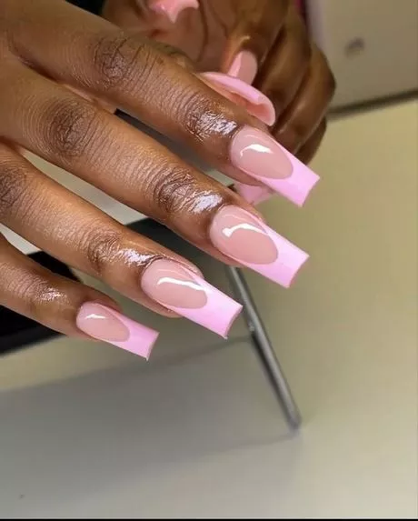pink-tip-acrylic-nails-55_3-13 Unghii acrilice cu vârf roz