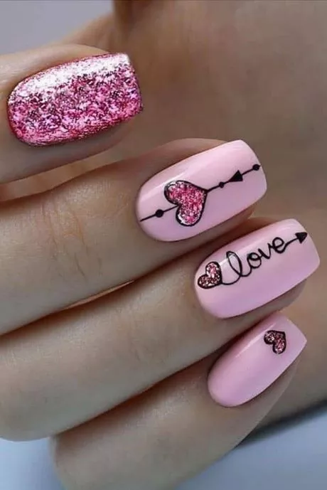 pink-valentine-nail-designs-80_13-7 Modele de unghii roz valentine