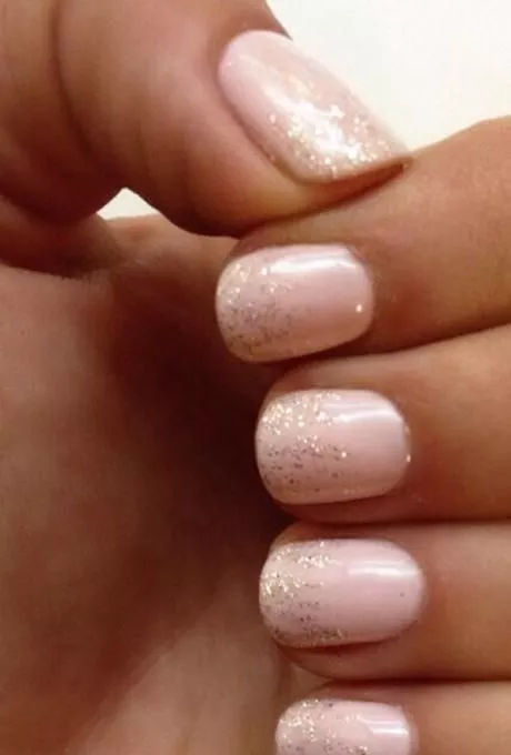 pink-wedding-nails-with-glitter-63_3-11 Unghii de nunta roz cu sclipici