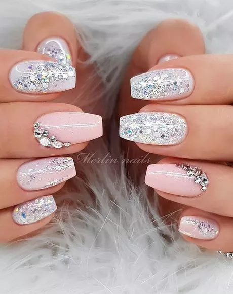 pink-wedding-nails-with-glitter-63_5-15 Unghii de nunta roz cu sclipici