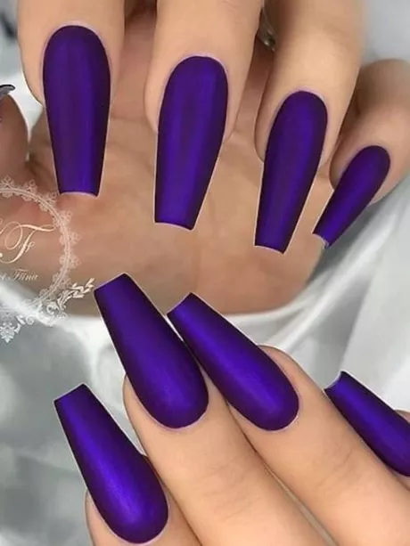 purple-acrylic-nails-coffin-07_9-19 Violet unghii acrilice sicriu