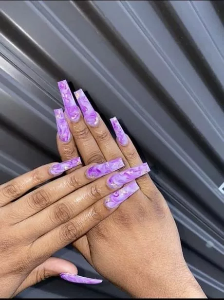 purple-long-nails-63_11-3 Unghii lungi violet