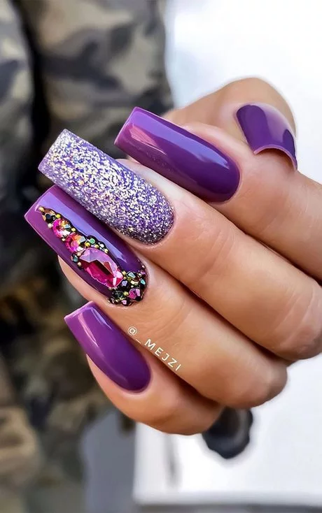 purple-nails-long-50_5-11 Unghii mov lungi