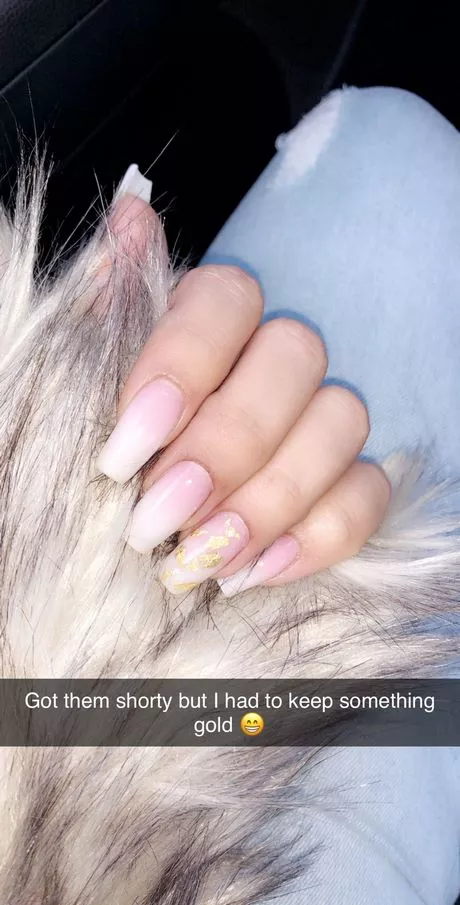rose-gold-and-white-ombre-nails-10_4-15 Aur roz și unghii Ombre albe