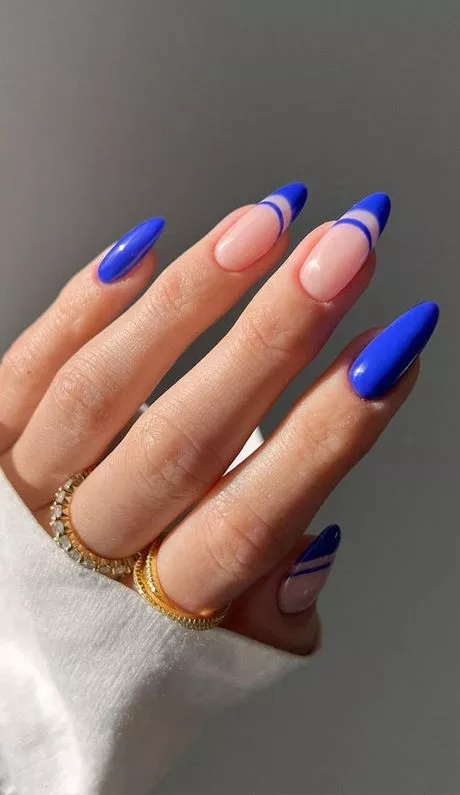 royal-blue-long-nails-60_14-7 Unghii lungi albastru regal