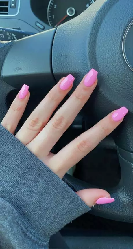 short-acrylic-nails-pink-87_7-14 Unghii scurte acrilice roz