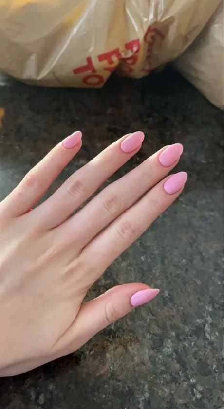 short-almond-pink-nails-98_3-10 Unghii scurte roz migdale