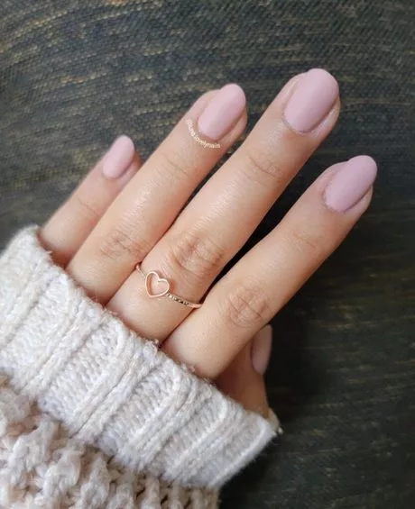 short-pink-nails-acrylic-06_8-18 Unghii scurte roz acrilice