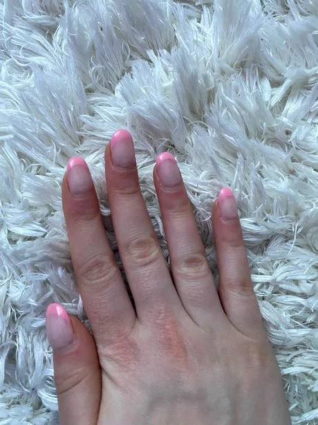 soft-pink-french-tip-nails-10_14-8 Unghii roz roz roz
