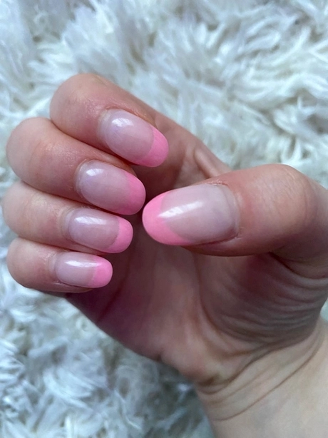 soft-pink-french-tip-nails-10_8-16 Unghii roz roz roz
