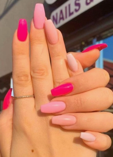 summer-hot-pink-nails-18-3 Unghii roz fierbinte de vară
