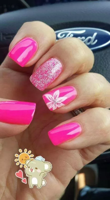 summer-hot-pink-nails-18_2-10 Unghii roz fierbinte de vară