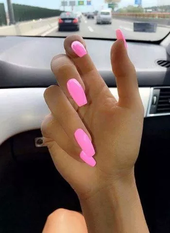 summer-hot-pink-nails-18_9-19 Unghii roz fierbinte de vară