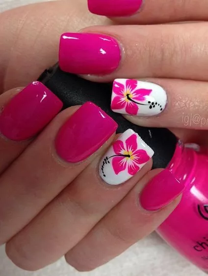 tropical-flower-nail-design-60_8-17 Design de unghii cu flori tropicale