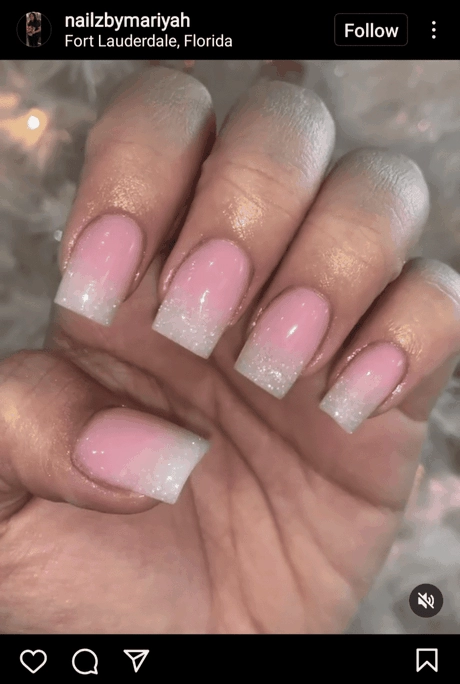 white-and-pink-ombre-nails-with-glitter-48-2 Unghii ombre albe și roz cu sclipici