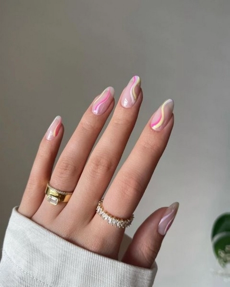 white-and-pink-swirl-nails-91_2-12 Unghii vârtej alb și roz