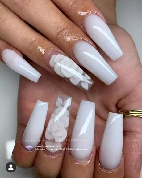 white-long-nails-designs-52_6-14 Modele de unghii lungi albe