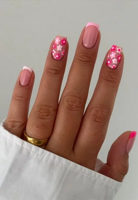 white-nails-with-pink-flowers-20_5-15 Unghii albe cu flori roz