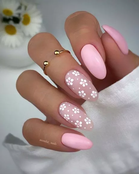 white-nails-with-pink-flowers-20_9-19 Unghii albe cu flori roz