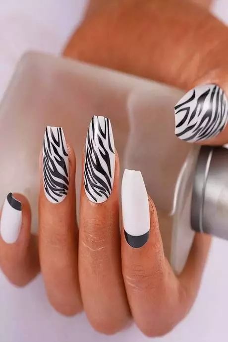 zebra-print-french-tip-nails-83-2 Zebra print Franceză sfat cuie