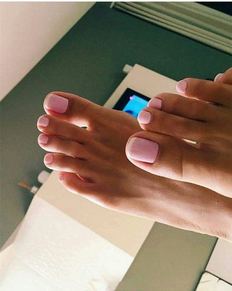 best-toenail-color-for-spring-2022-92_3 Cea mai bună culoare toenail pentru primăvara anului 2022
